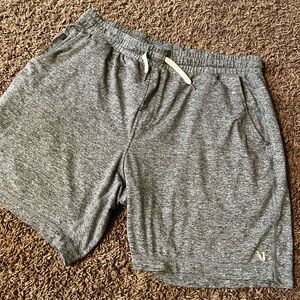 Vuori Ponto Sweat Shorts Mens Size 36 DreamKnit Gray  Athletic Casual